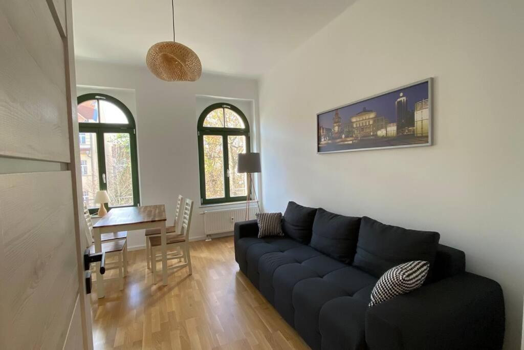 Chez Amis Arena Apartment ไลป์ซิก ภายนอก รูปภาพ